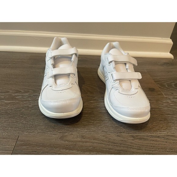 New Balance 577 Walking DSL-2 Size 8.5 2A Absorb Hook-Loop Strap White WW577VW - Picture 2 of 11